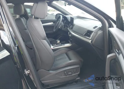 2024 Audi Q5 Prestige 45 Tfsi S Line Quattro S Tronic z USA, uszkodzony, nr VIN WA1FAAFY8R2034774